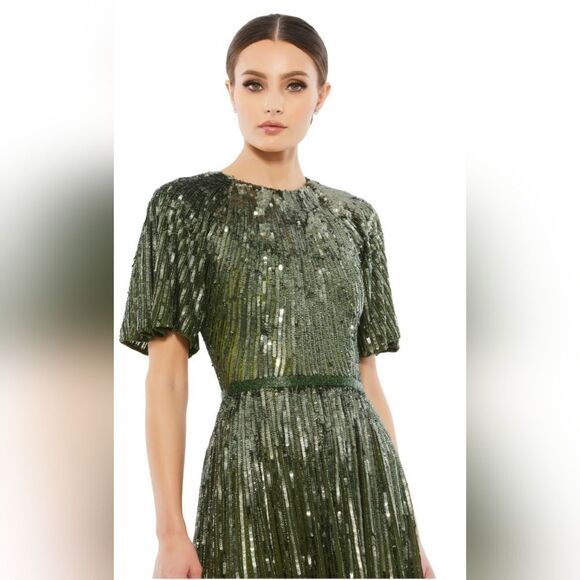 Mac Duggal SHORT SLEEVE OMBRE SEQUINED EVENING GOWN NWOT size 4 Olive Green 4913 - Picture 3 of 7